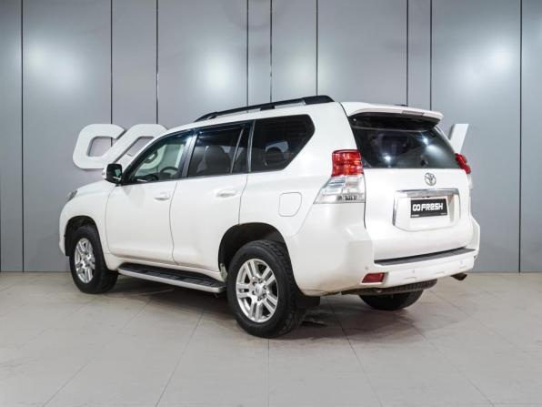 Toyota Land Cruiser Prado 150 Series с пробегом 2010 года, цена 2 399 000 рублей, 299862 км, внедорожник, Автокод Объявления