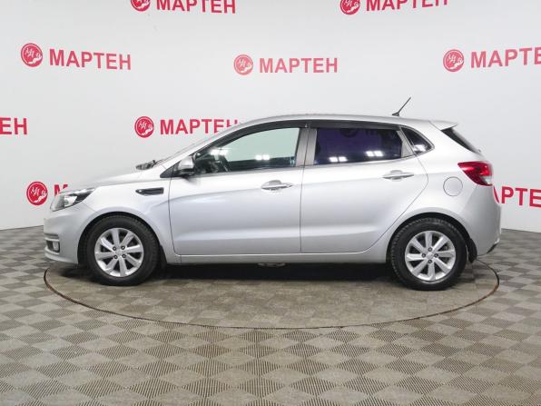 Kia Rio III Рестайлинг с пробегом 2015 года, цена 1 089 000 рублей, 94339 км, хэтчбек, Автокод Объявления