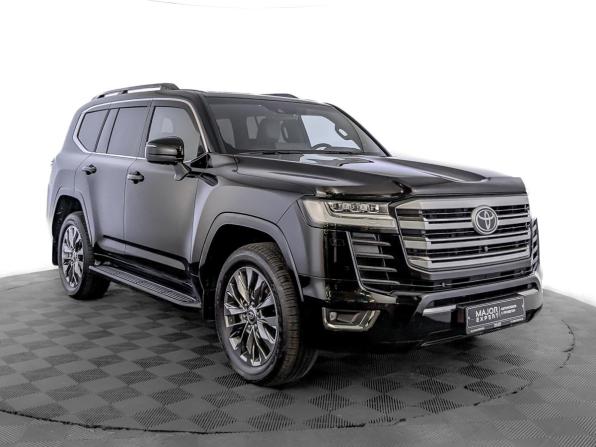 Toyota Land Cruiser 300 Series с пробегом 2024 года, цена 12 225 000 рублей, 35000 км, внедорожник, Автокод Объявления