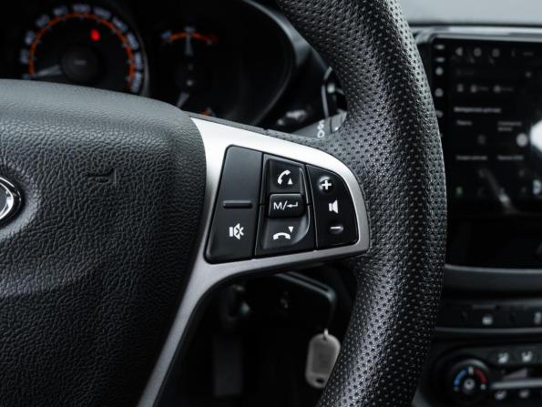 Lada (ВАЗ) Vesta I с пробегом 2019 года, цена 899 000 рублей, 192366 км, седан, Автокод Объявления