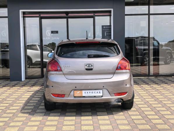 Kia Ceed I с пробегом 2010 года, цена 635 000 рублей, 254753 км, хэтчбек, Автокод Объявления