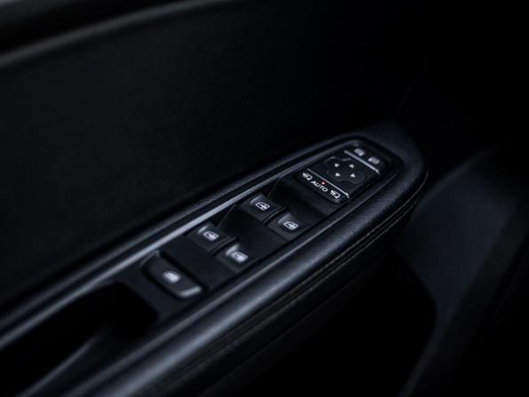 Renault Arkana I с пробегом 2021 года, цена 1 766 000 рублей, 85269 км, внедорожник, Автокод Объявления