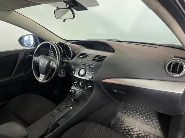 Mazda 3 II (BL) Рестайлинг с пробегом 2012 года, цена 704 000 рублей, 286538 км, седан, Автокод Объявления