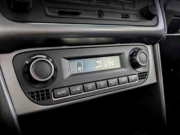 Volkswagen Polo V Рестайлинг с пробегом 2016 года, цена 1 130 000 рублей, 148376 км, седан, Автокод Объявления