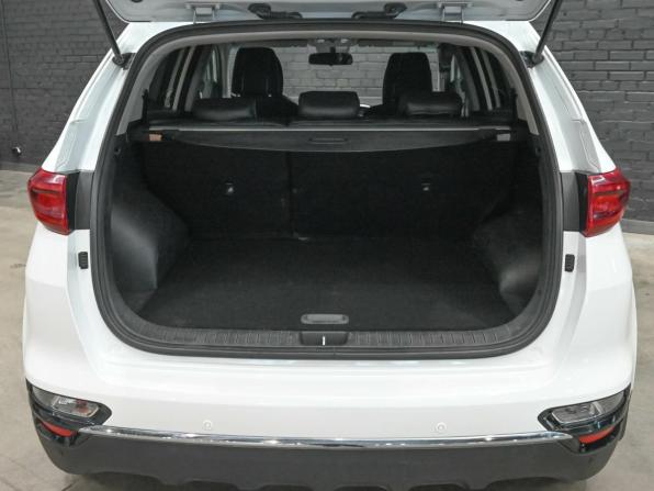 Kia Sportage IV Рестайлинг с пробегом 2019 года, цена 1 825 000 рублей, 137497 км, внедорожник, Автокод Объявления