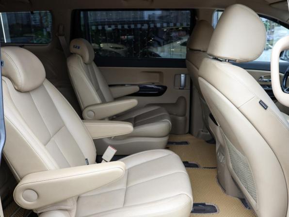Kia Carnival III с пробегом 2019 года, цена 3 049 000 рублей, 106300 км, минивэн, Автокод Объявления