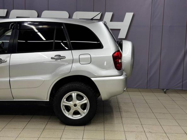 Toyota RAV4 II (XA20) Рестайлинг с пробегом 2004 года, цена 799 000 рублей, 189000 км, внедорожник, Автокод Объявления