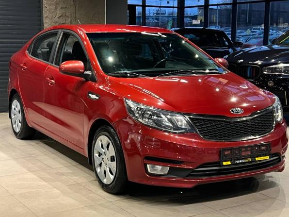 Kia Rio III Рестайлинг с пробегом 2016 года, цена 950 000 рублей, 125350 км, седан, Автокод Объявления