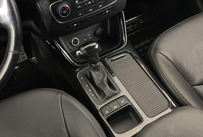 Kia Sorento II Рестайлинг с пробегом 2018 года, цена 2 140 000 рублей, 186795 км, внедорожник, Автокод Объявления