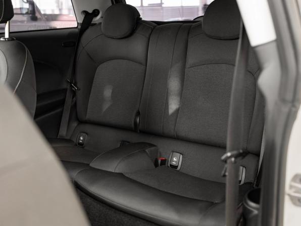 Mini Hatch III (F55/F56) с пробегом 2017 года, цена 1 540 000 рублей, 148677 км, хэтчбек, Автокод Объявления