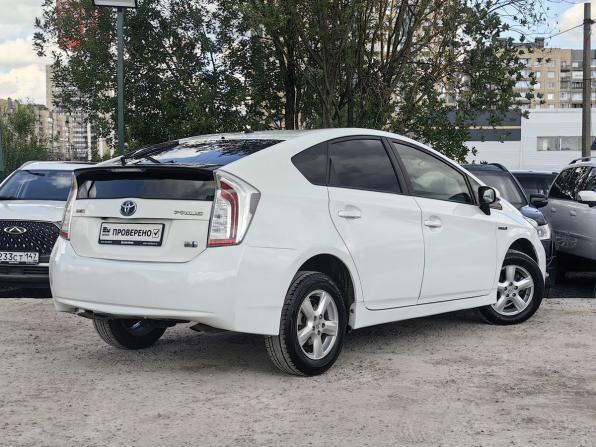Toyota Prius III Рестайлинг (XW30) с пробегом 2012 года, цена 999 000 рублей, 160000 км, лифтбек, Автокод Объявления