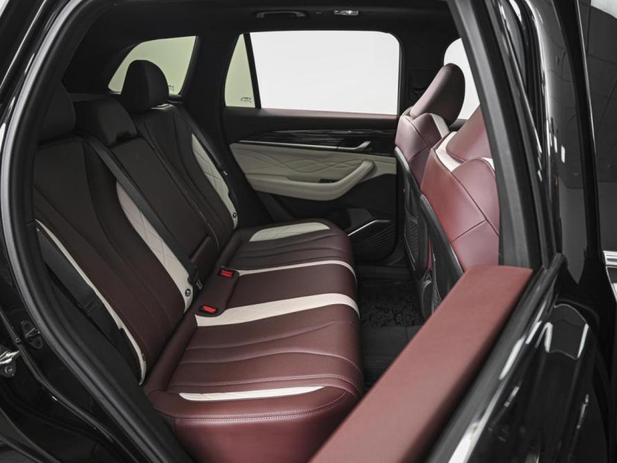 Geely Monjaro I Ставрополь  - изображение 7