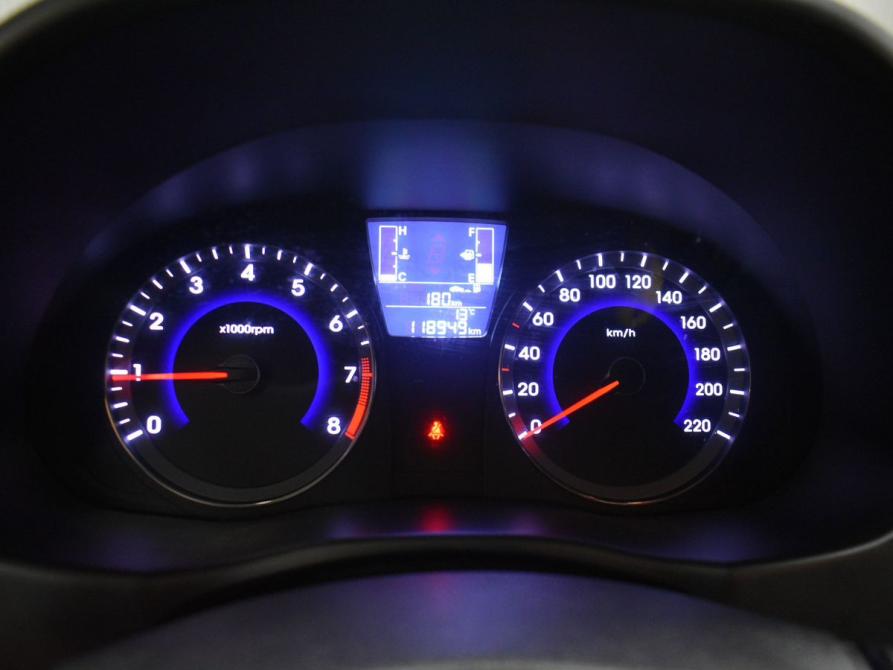 Hyundai Solaris I Рестайлинг Мурманск  - изображение 7