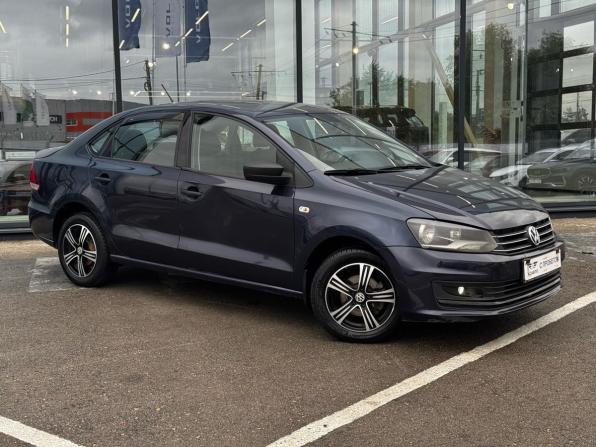 Volkswagen Polo V с пробегом 2015 года, цена 570 000 рублей, 180000 км, седан, Автокод Объявления