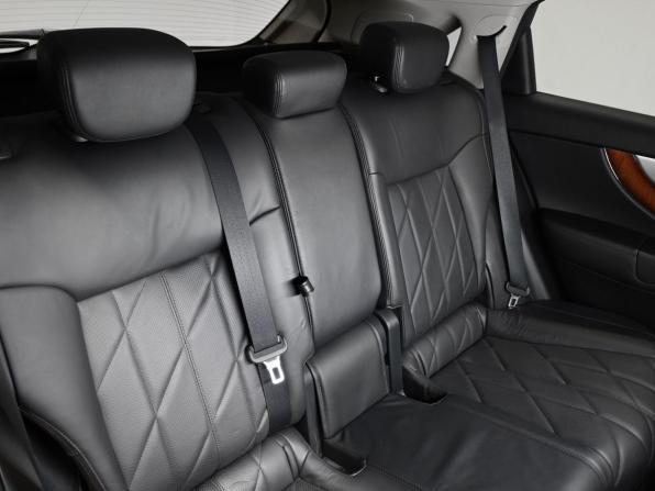 Infiniti FX II (S51) Рестайлинг с пробегом 2011 года, цена 1 900 000 рублей, 99040 км, внедорожник, Автокод Объявления