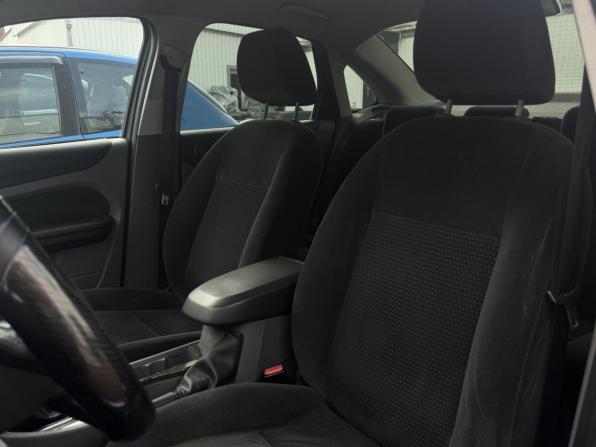 Ford Focus II Рестайлинг с пробегом 2009 года, цена 529 990 рублей, 283200 км, седан, Автокод Объявления