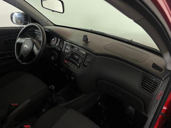 Kia Rio II Рестайлинг с пробегом 2010 года, цена 439 000 рублей, 216177 км, хэтчбек, Автокод Объявления