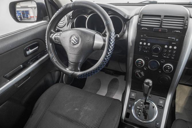 Suzuki Grand Vitara II Рестайлинг с пробегом 2010 года, цена 1 049 000 рублей, 200000 км, внедорожник, Автокод Объявления