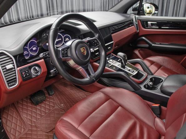 Porsche Cayenne III с пробегом 2019 года, цена 4 649 000 рублей, 125998 км, внедорожник, Автокод Объявления