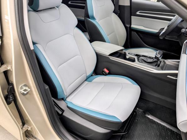 Geely Emgrand II с пробегом 2023 года, цена 1 740 000 рублей, 13906 км, седан, Автокод Объявления