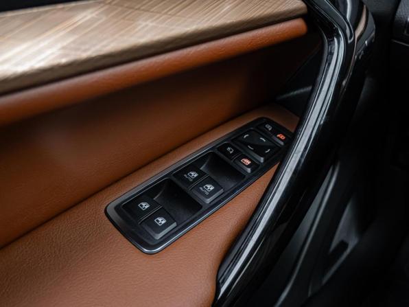 Lada (ВАЗ) Vesta I Рестайлинг (NG) с пробегом 2024 года, цена 1 710 000 рублей, 24252 км, универсал, Автокод Объявления