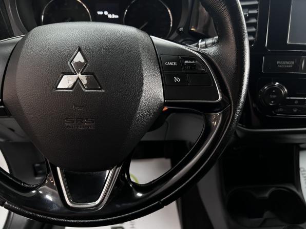 Mitsubishi Outlander III Рестайлинг 2 с пробегом 2016 года, цена 1 675 000 рублей, 194878 км, внедорожник, Автокод Объявления