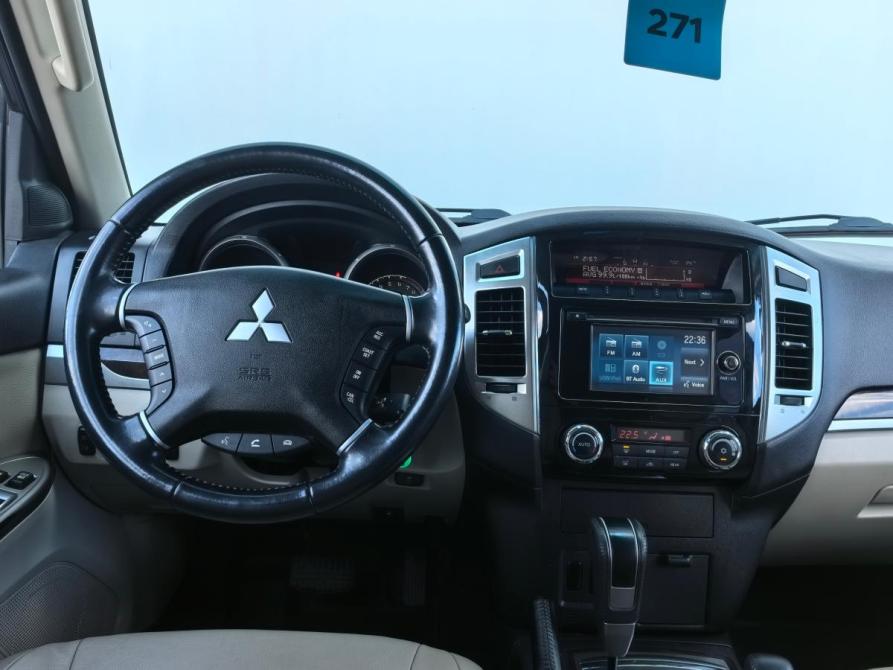 Mitsubishi Pajero IV Рестайлинг 2 Санкт-Петербург  - изображение 11