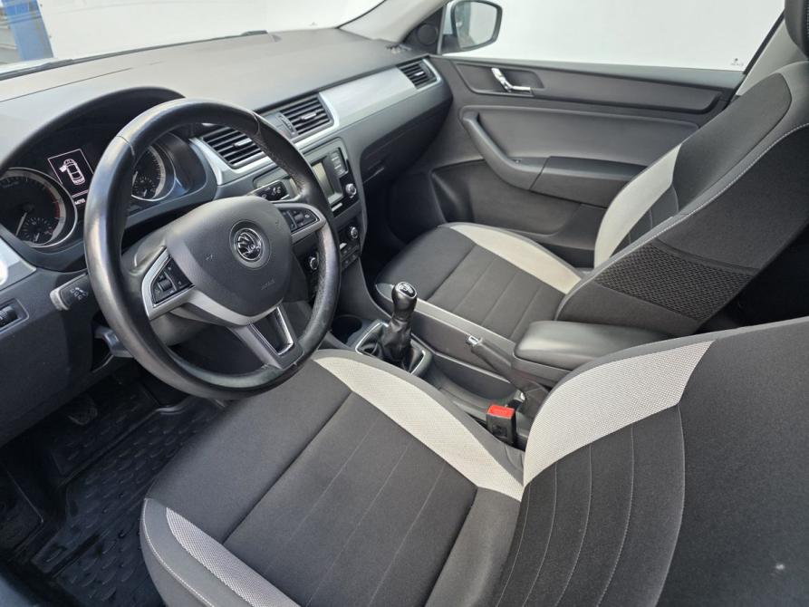 Skoda Rapid I Москва  - изображение 9