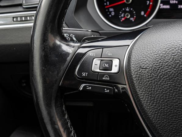 Volkswagen Tiguan II с пробегом 2018 года, цена 1 929 000 рублей, 204886 км, внедорожник, Автокод Объявления