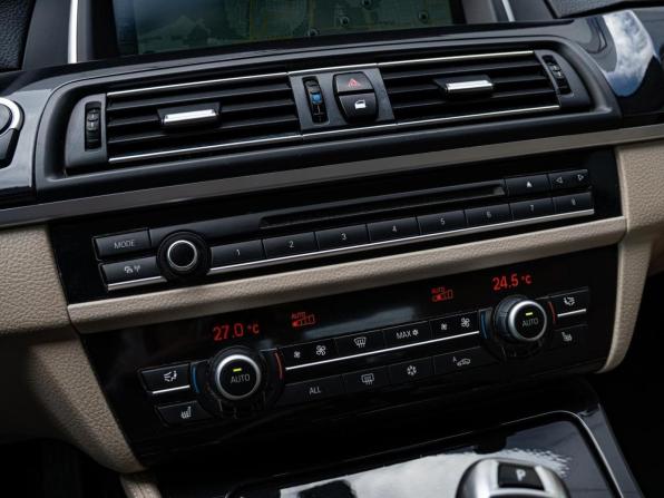 BMW 5 серии VI (F10/F11/F07) с пробегом 2012 года, цена 1 920 000 рублей, 215059 км, седан, Автокод Объявления