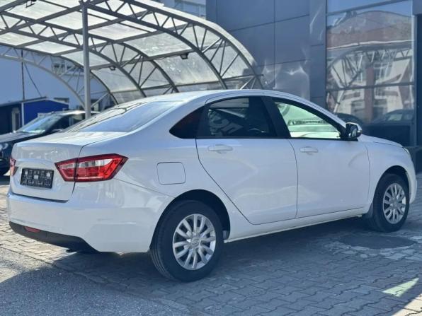 Lada (ВАЗ) Vesta I с пробегом 2021 года, цена 1 000 000 рублей, 41611 км, седан, Автокод Объявления