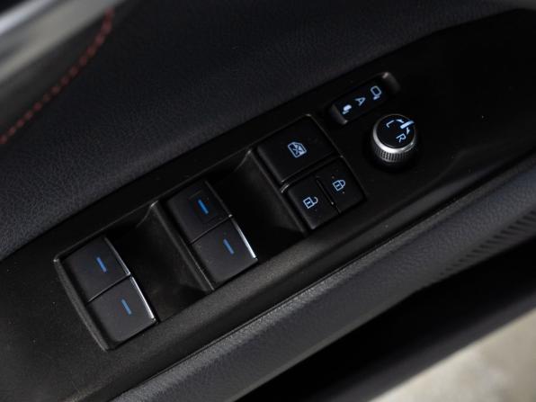 Toyota Camry VIII (XV70) Рестайлинг с пробегом 2021 года, цена 3 939 000 рублей, 79253 км, седан, Автокод Объявления