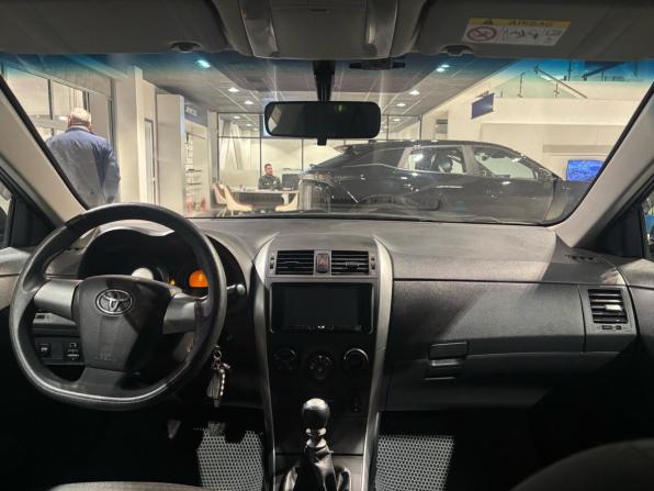 Toyota Corolla X (E140 E150) Рестайлинг с пробегом 2013 года, цена 1 050 000 рублей, 199817 км, седан, Автокод Объявления