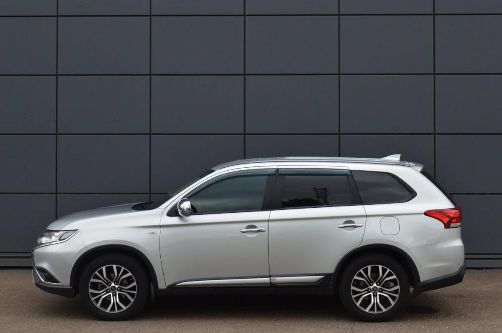 Mitsubishi Outlander III Рестайлинг 3 Оренбург  - изображение 3