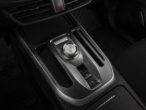 Haval Jolion I Рестайлинг с пробегом 2024 года, цена 1 624 000 рублей, 124543 км, внедорожник, Автокод Объявления