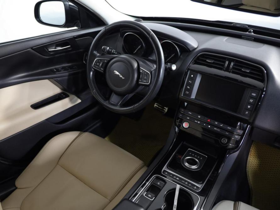 Jaguar XE I Санкт-Петербург  - изображение 8