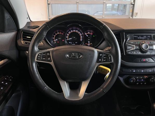 Lada (ВАЗ) Vesta I с пробегом 2020 года, цена 1 113 000 рублей, 80341 км, седан, Автокод Объявления