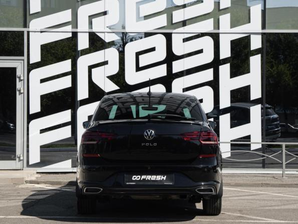 Volkswagen Polo VI с пробегом 2021 года, цена 1 690 000 рублей, 165972 км, лифтбек, Автокод Объявления