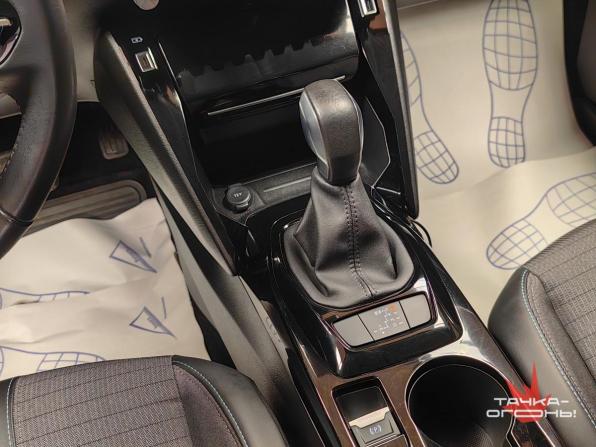 Peugeot 2008 II с пробегом 2021 года, цена 1 600 000 рублей, 108000 км, внедорожник, Автокод Объявления