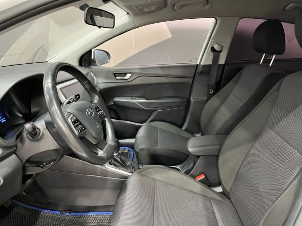 Hyundai Solaris II с пробегом 2020 года, цена 1 140 000 рублей, 77325 км, седан, Автокод Объявления
