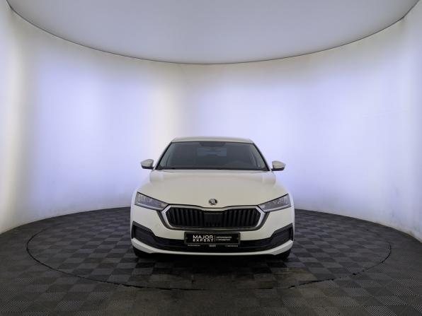 Skoda Octavia IV (A8) с пробегом 2021 года, цена 2 025 000 рублей, 116784 км, лифтбек, Автокод Объявления