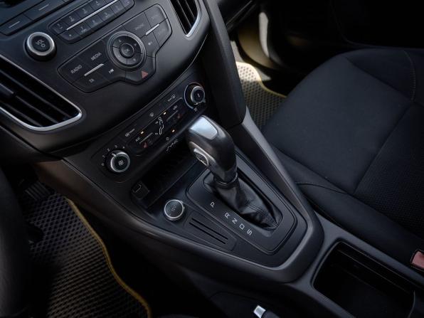Ford Focus III Рестайлинг с пробегом 2019 года, цена 928 000 рублей, 179201 км, хэтчбек, Автокод Объявления