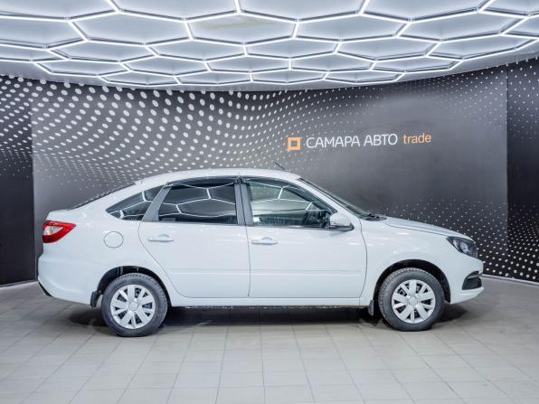 Lada (ВАЗ) Granta I Рестайлинг с пробегом 2022 года, цена 728 000 рублей, 87535 км, лифтбек, Автокод Объявления