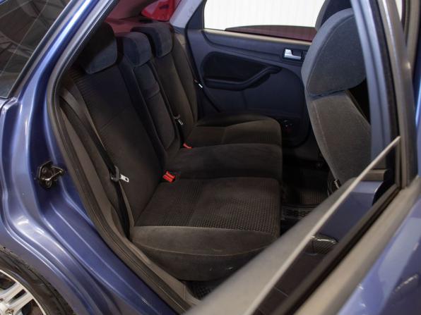 Ford Focus II с пробегом 2007 года, цена 425 000 рублей, 241025 км, седан, Автокод Объявления