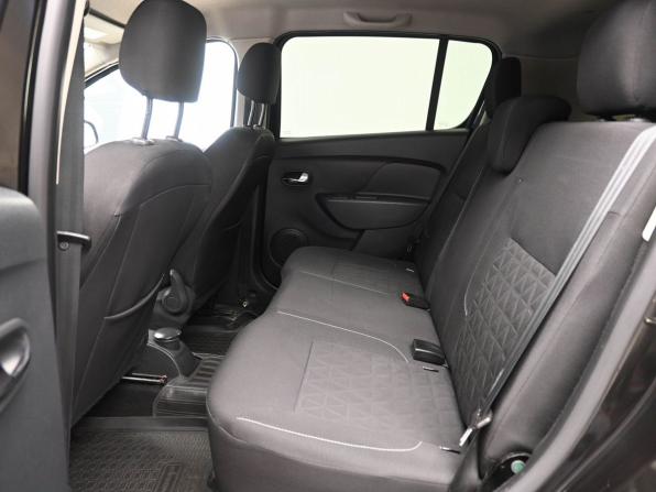 Renault Sandero II с пробегом 2014 года, цена 889 000 рублей, 154003 км, хэтчбек, Автокод Объявления