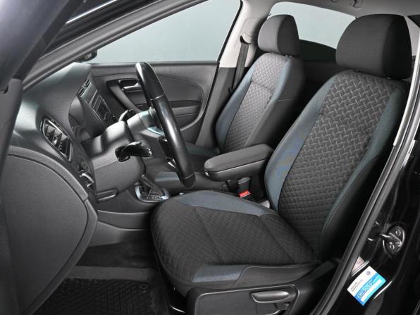 Volkswagen Polo V Рестайлинг с пробегом 2020 года, цена 1 299 000 рублей, 81851 км, седан, Автокод Объявления