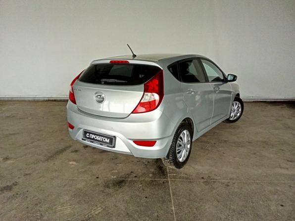 Hyundai Solaris I Рестайлинг с пробегом 2016 года, цена 1 015 000 рублей, 142686 км, хэтчбек, Автокод Объявления