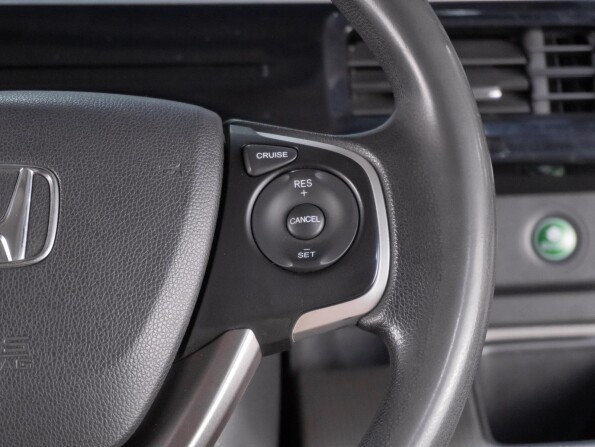 Honda Stepwgn V с пробегом 2016 года, цена 2 499 000 рублей, 131031 км, минивэн, Автокод Объявления