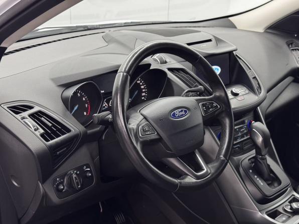 Ford Kuga II Рестайлинг с пробегом 2018 года, цена 1 862 000 рублей, 99652 км, внедорожник, Автокод Объявления