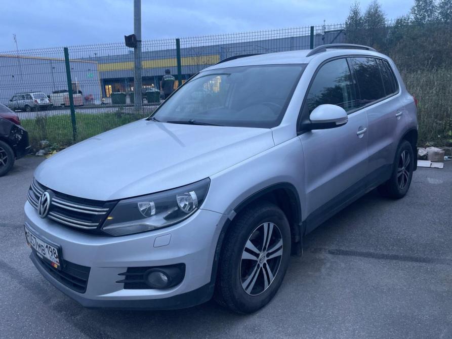 Volkswagen Tiguan I Рестайлинг Санкт-Петербург  - изображение 1
